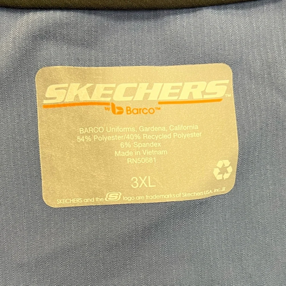 Skechers Scrubs Set 3X Top & 2X Pants - Picture 7 of 8